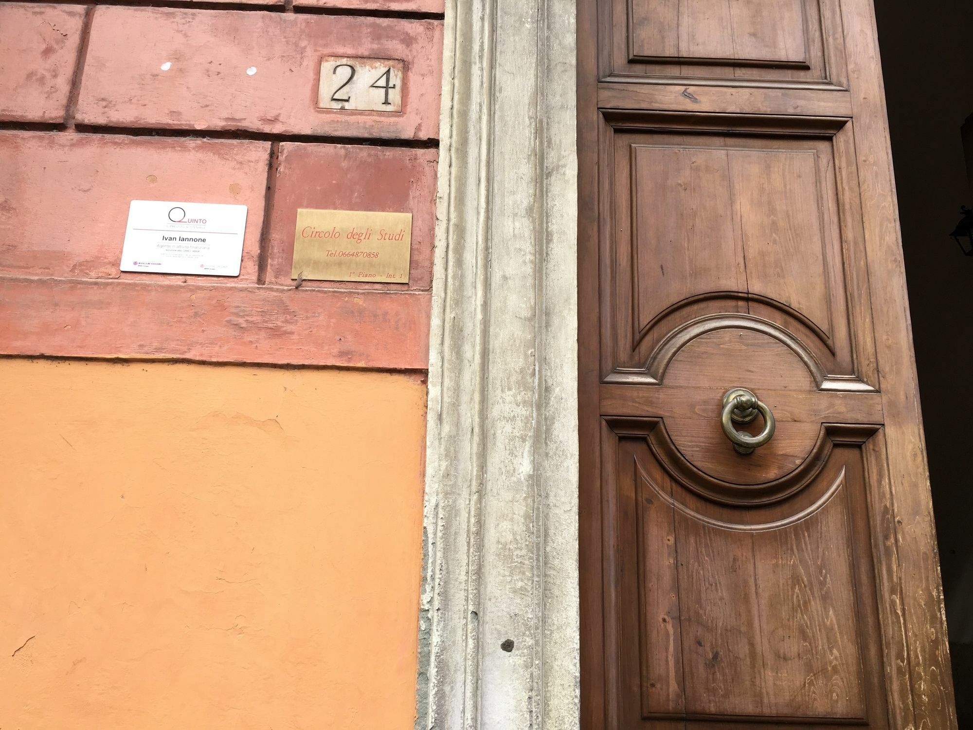 Rome Terminal House Hotel Exterior photo